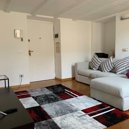 Appartamento Brera ميلان المظهر الخارجي الصورة